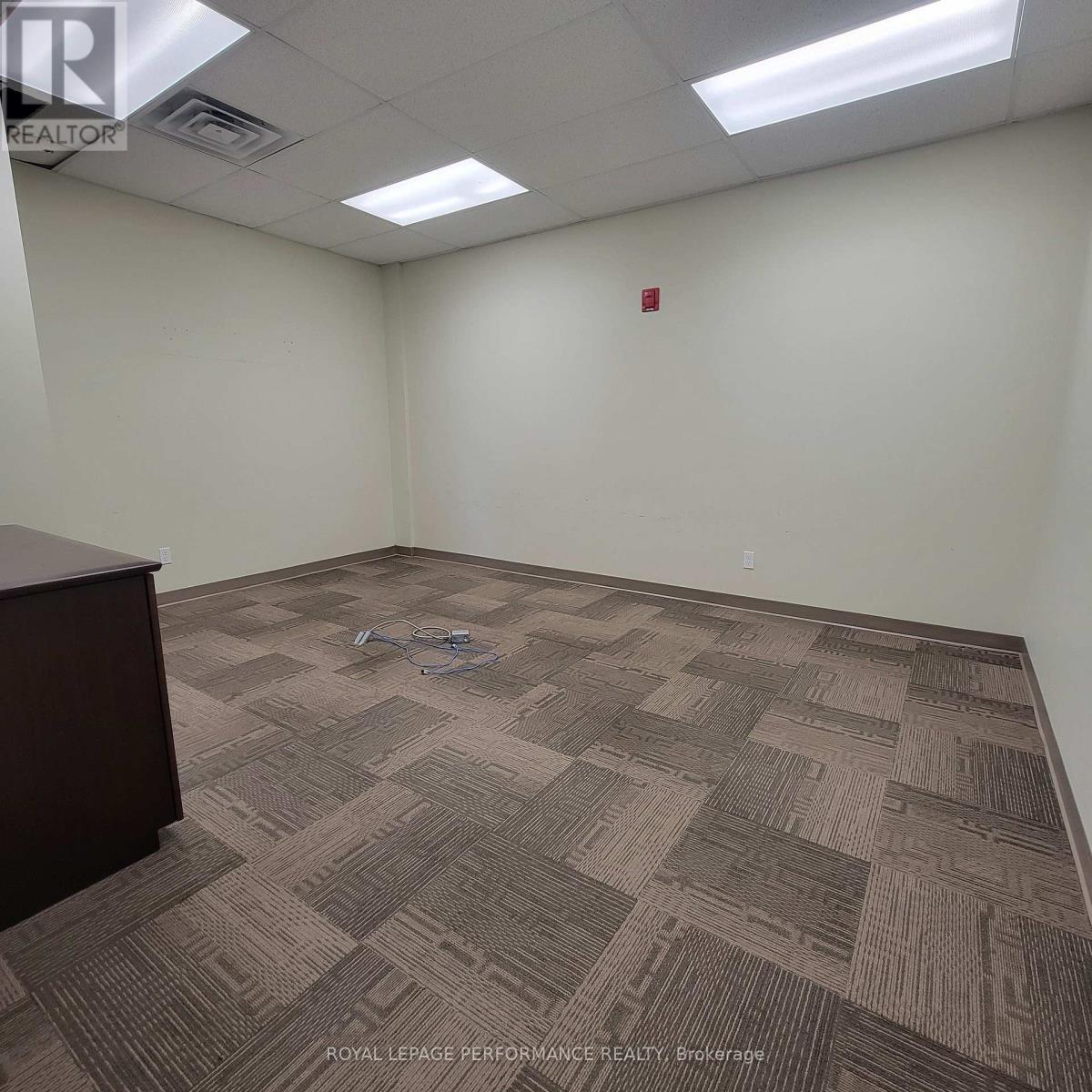 200 - 4471 Innes Road, Ottawa, ON