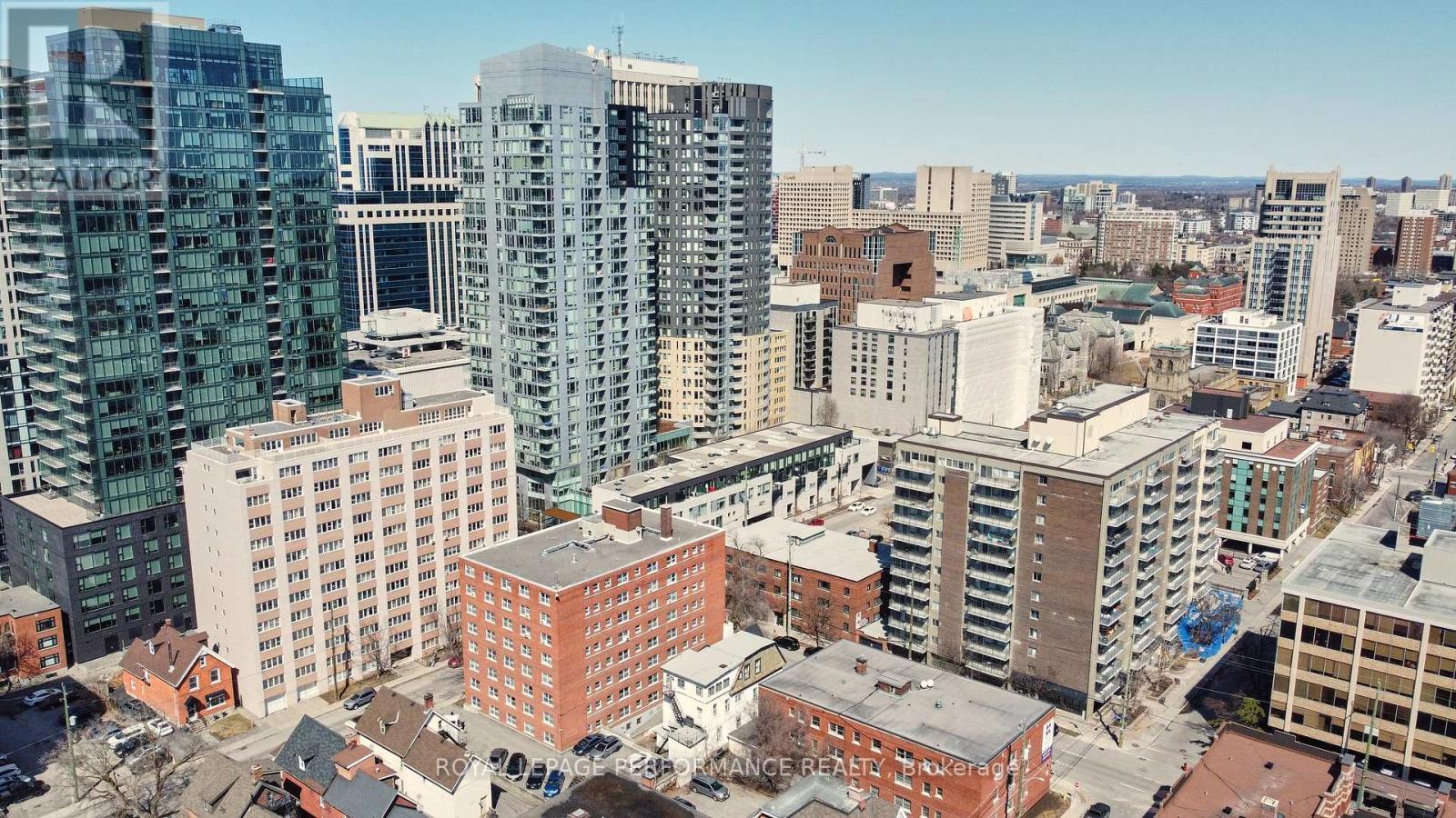 200 Metcalfe Street, Ottawa, ON