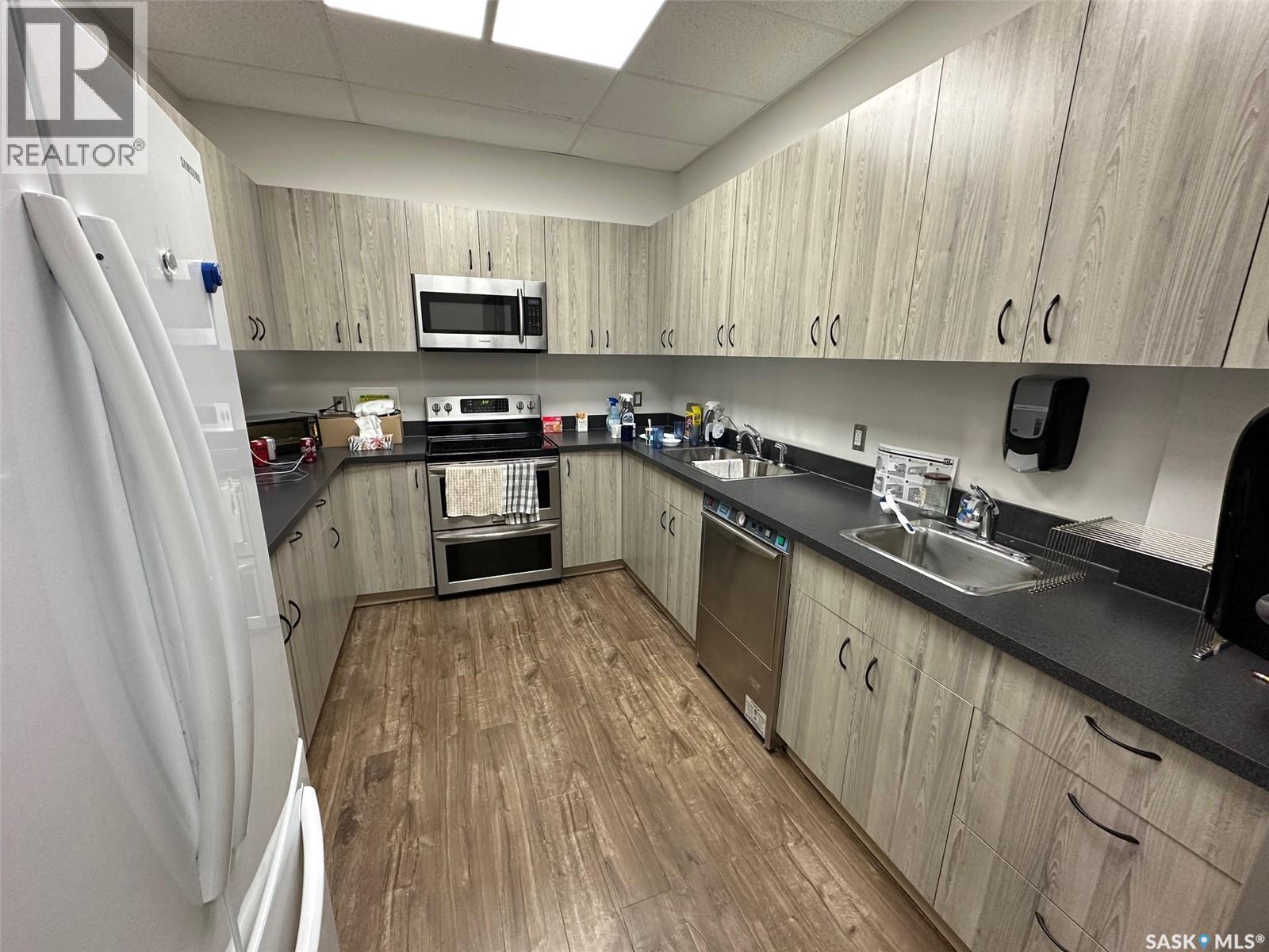 102-124 Main Street, Lafleche, SK