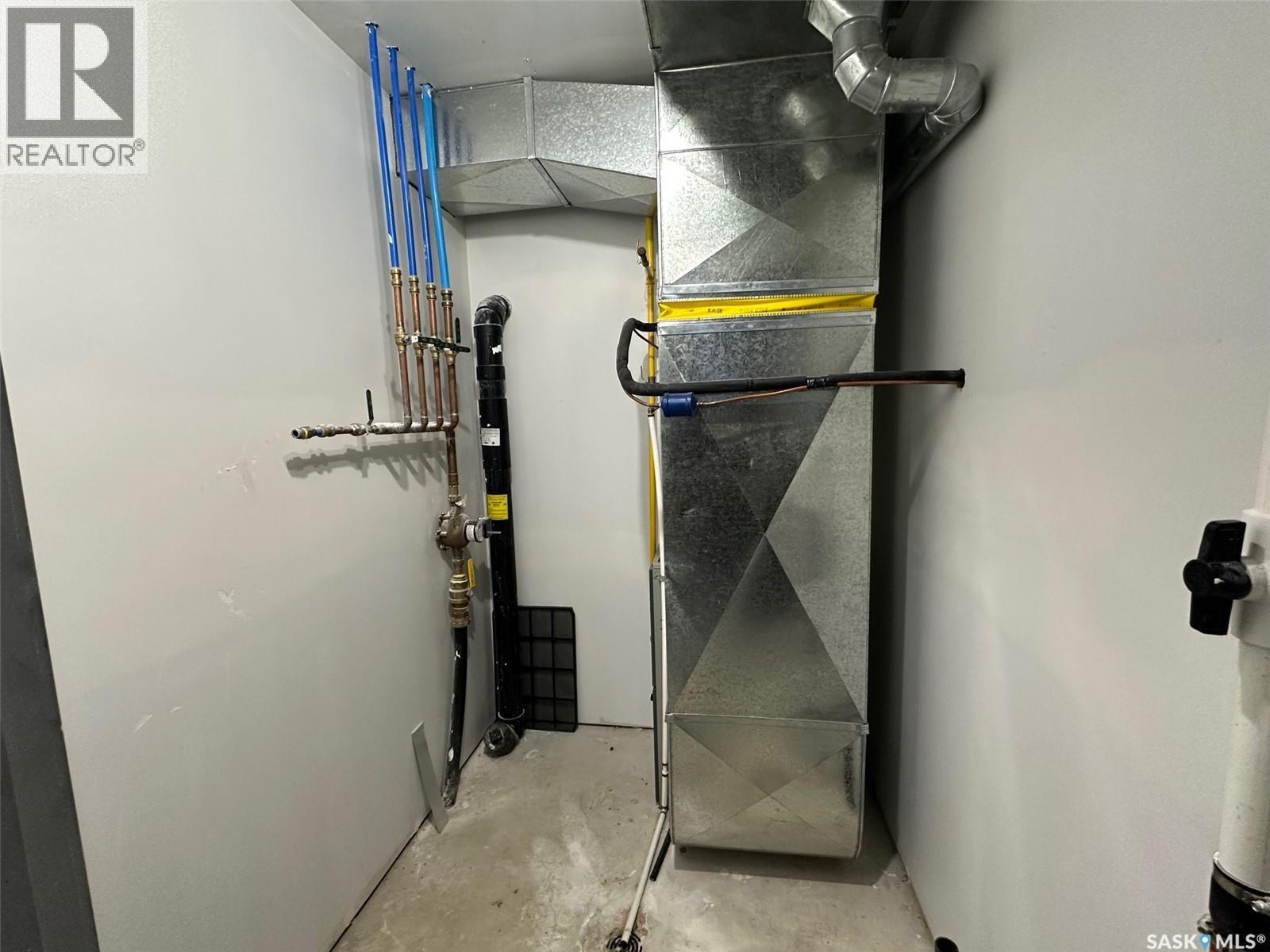 102-124 Main Street, Lafleche, SK