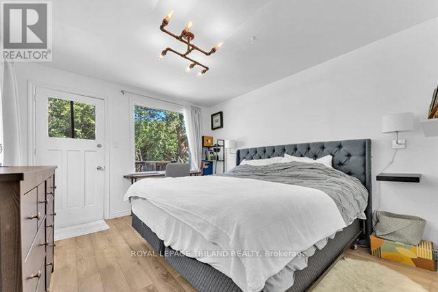 Primary Bedroom - 616 Grosvenor Street, London East (East C), ON - Indoor Photo Showing Bedroom