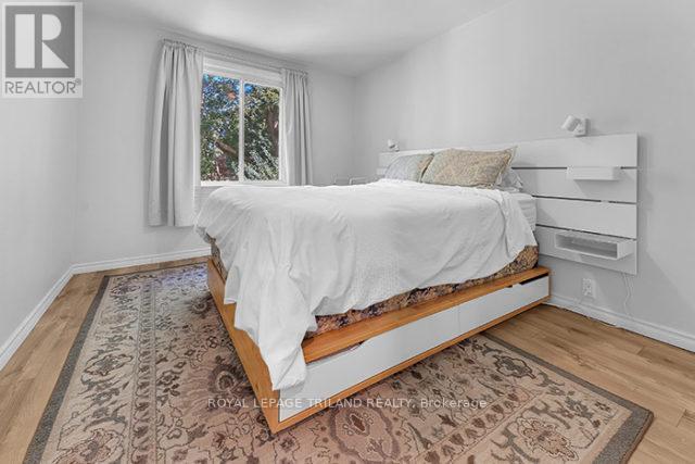 616 Grosvenor Street, London East (East C), ON - Indoor Photo Showing Bedroom
