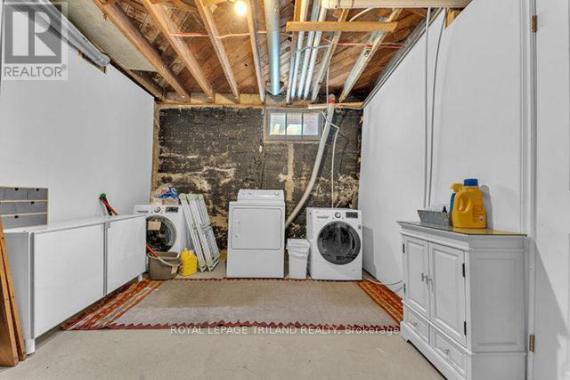 616 Grosvenor Street, London East (East C), ON - Indoor Photo Showing Laundry Room