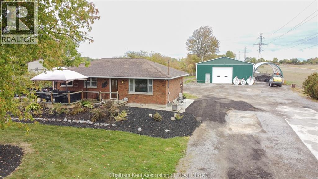 9525 Mcnaughton Line, Chatham, ON