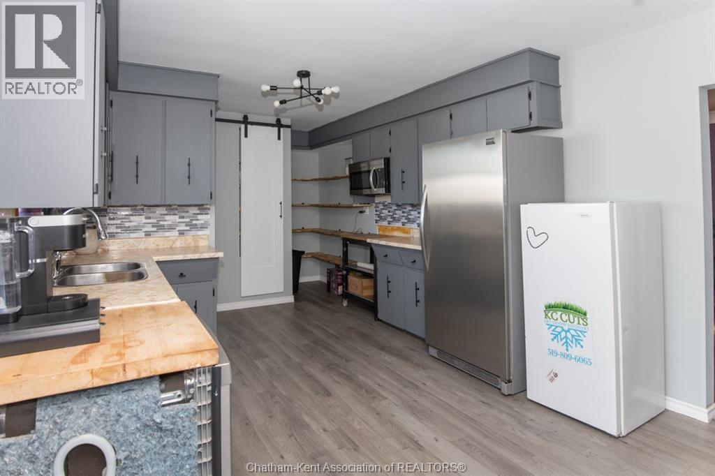 9525 Mcnaughton Line, Chatham, ON