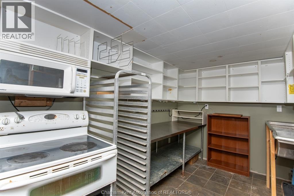 9525 Mcnaughton Line, Chatham, ON