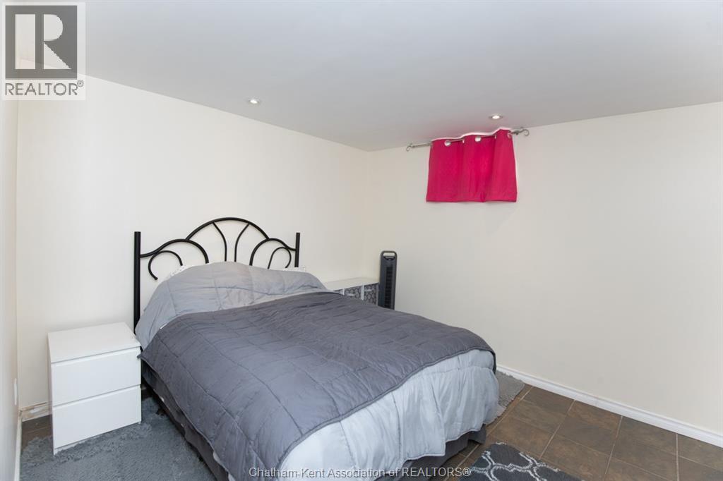 9525 Mcnaughton Line, Chatham, ON