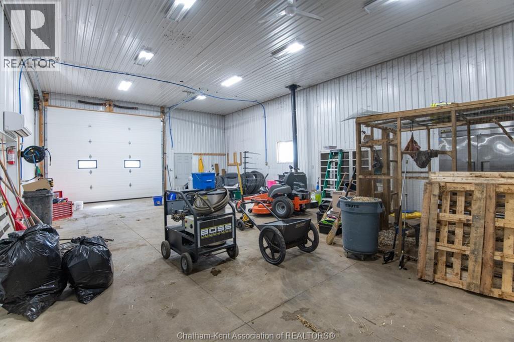 9525 Mcnaughton Line, Chatham, ON