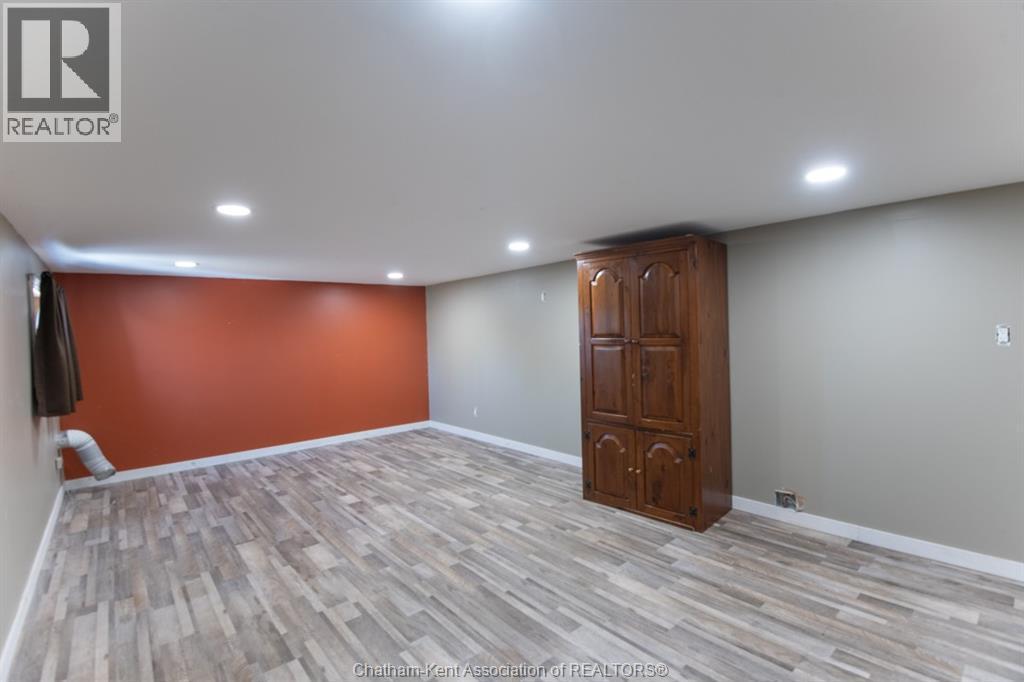 9525 Mcnaughton Line, Chatham, ON