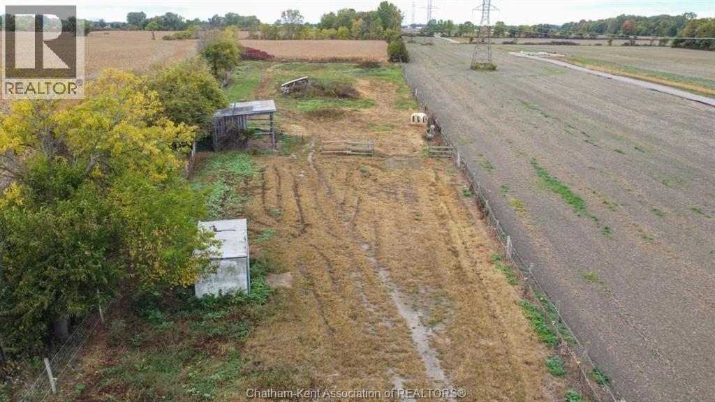 9525 Mcnaughton Line, Chatham, ON