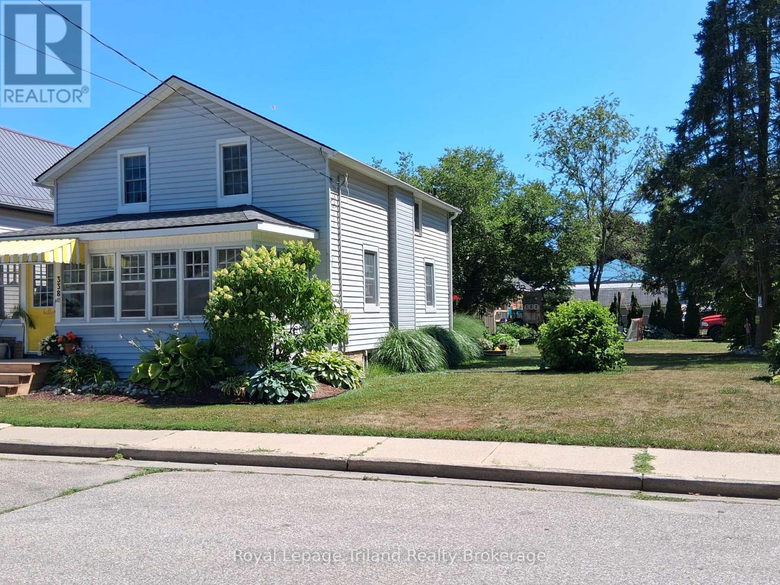 338 Smith Street, Central Elgin (Port Stanley), ON - Outdoor