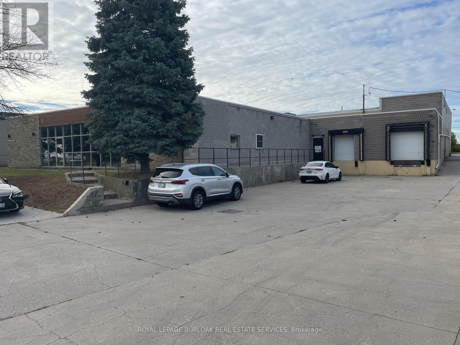 1090 Heritage Road, Burlington, ON