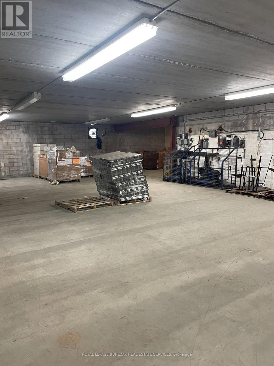 1090 Heritage Road, Burlington, ON