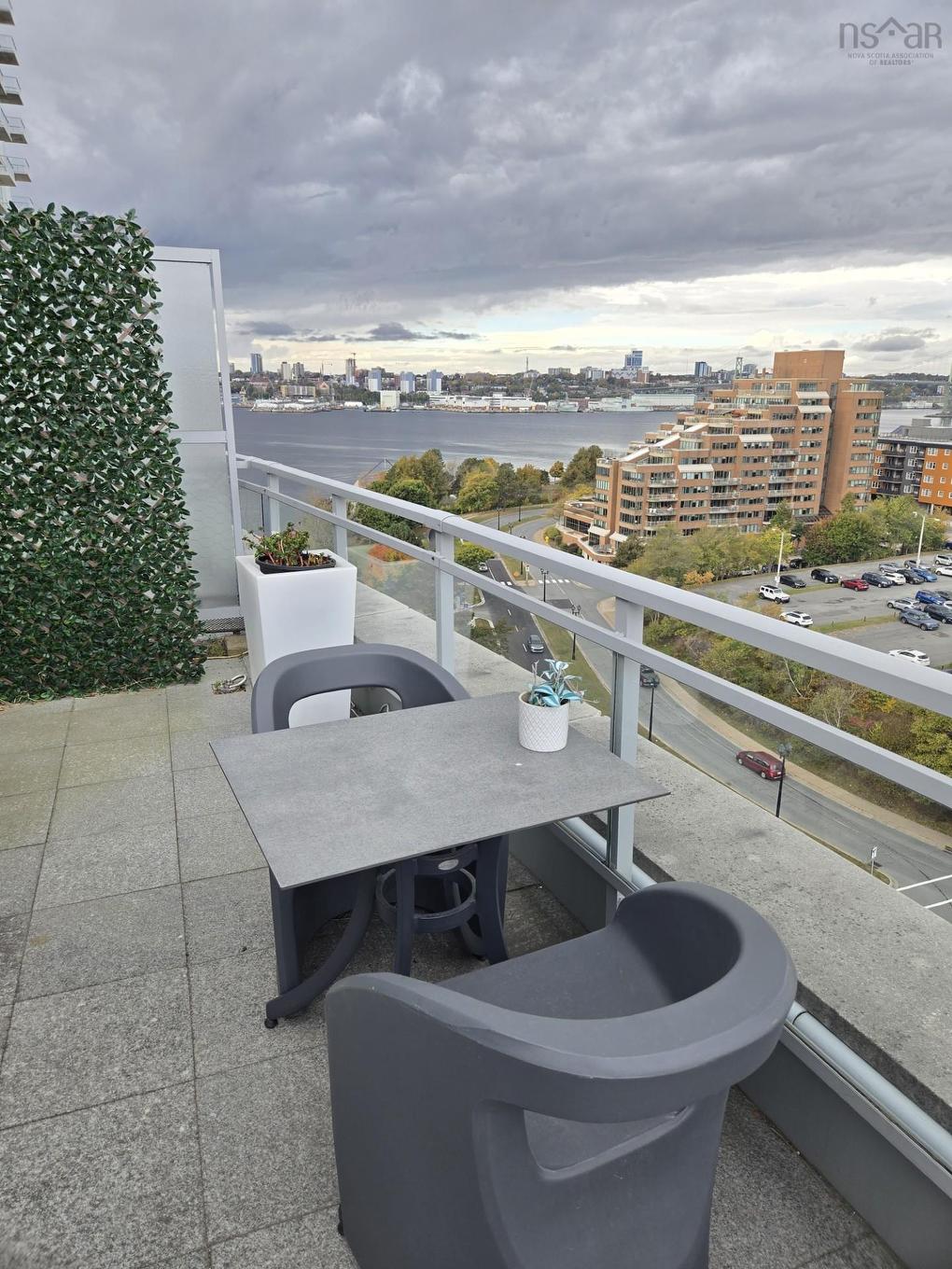 504 15 Kings Wharf Place, Dartmouth, NS