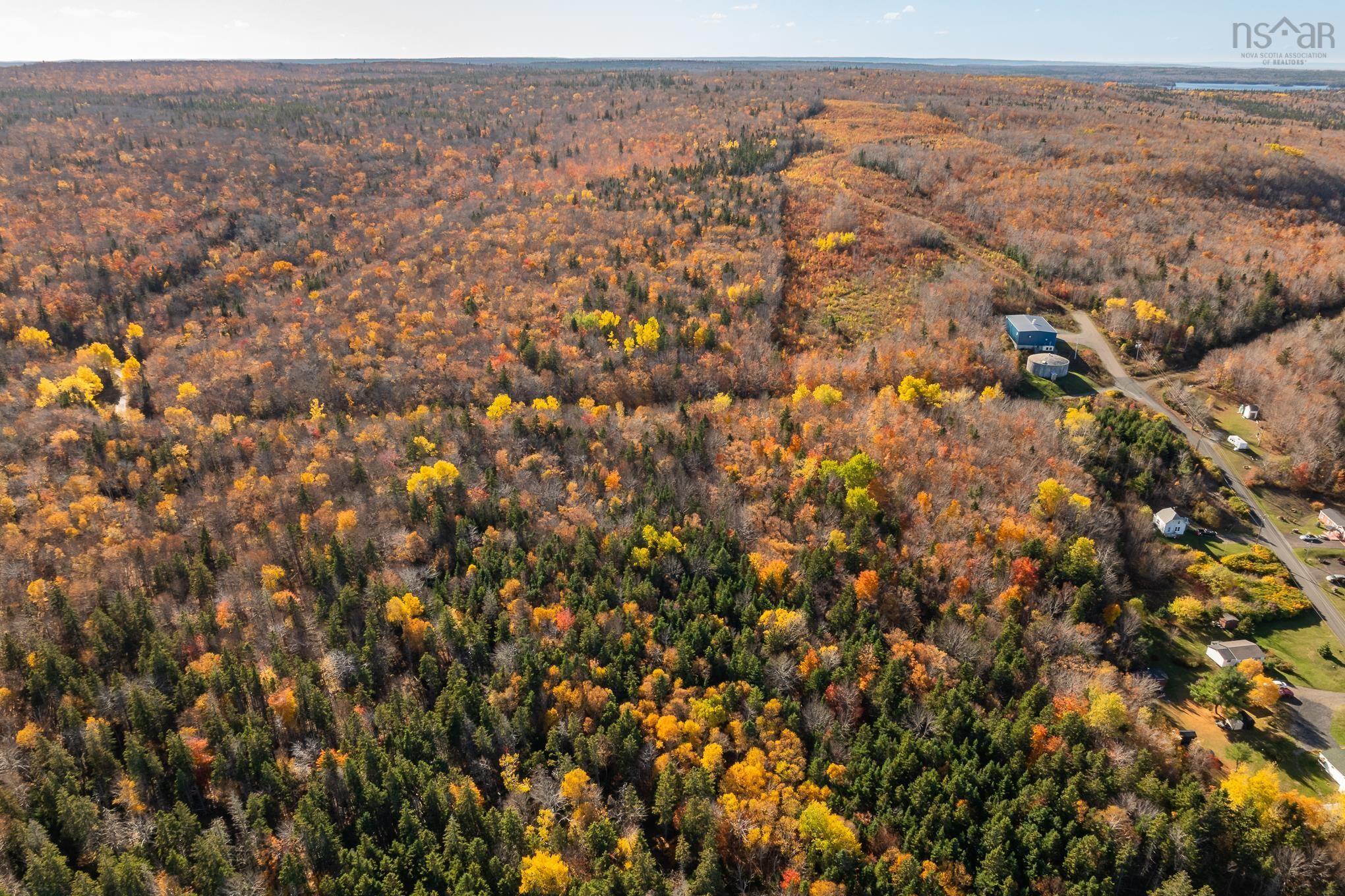 1 Tracadie Road, Mulgrave, NS