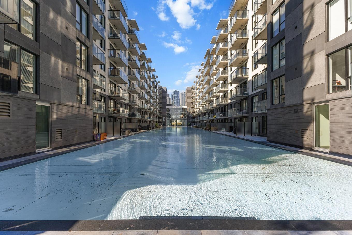 Vue sur l'eau - 118B-1400 Rue Ottawa, Montréal (Le Sud-Ouest), QC - Outdoor With Balcony