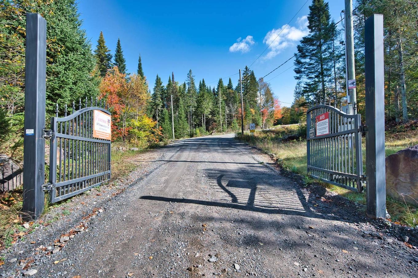 Other - Ch. De L'Hémisphère-Nord, Val-Des-Lacs, QC