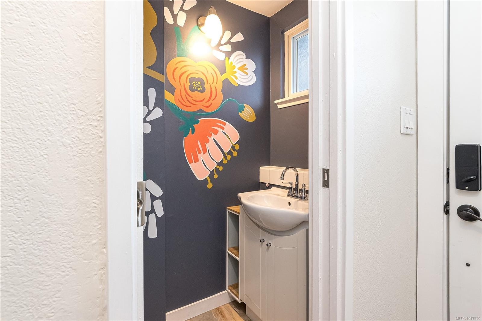 9-7675 East Saanich Rd, Central Saanich, BC