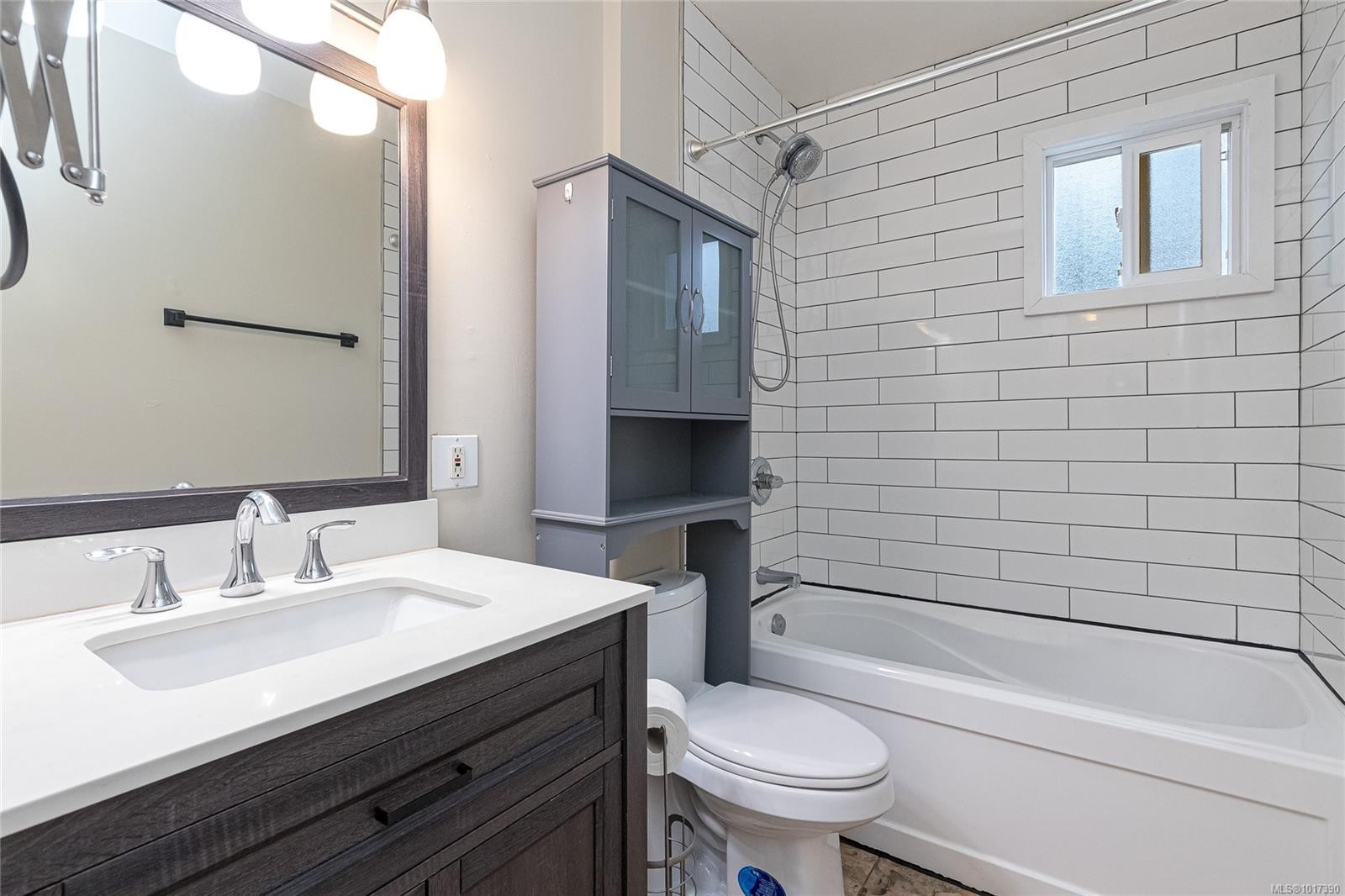 9-7675 East Saanich Rd, Central Saanich, BC