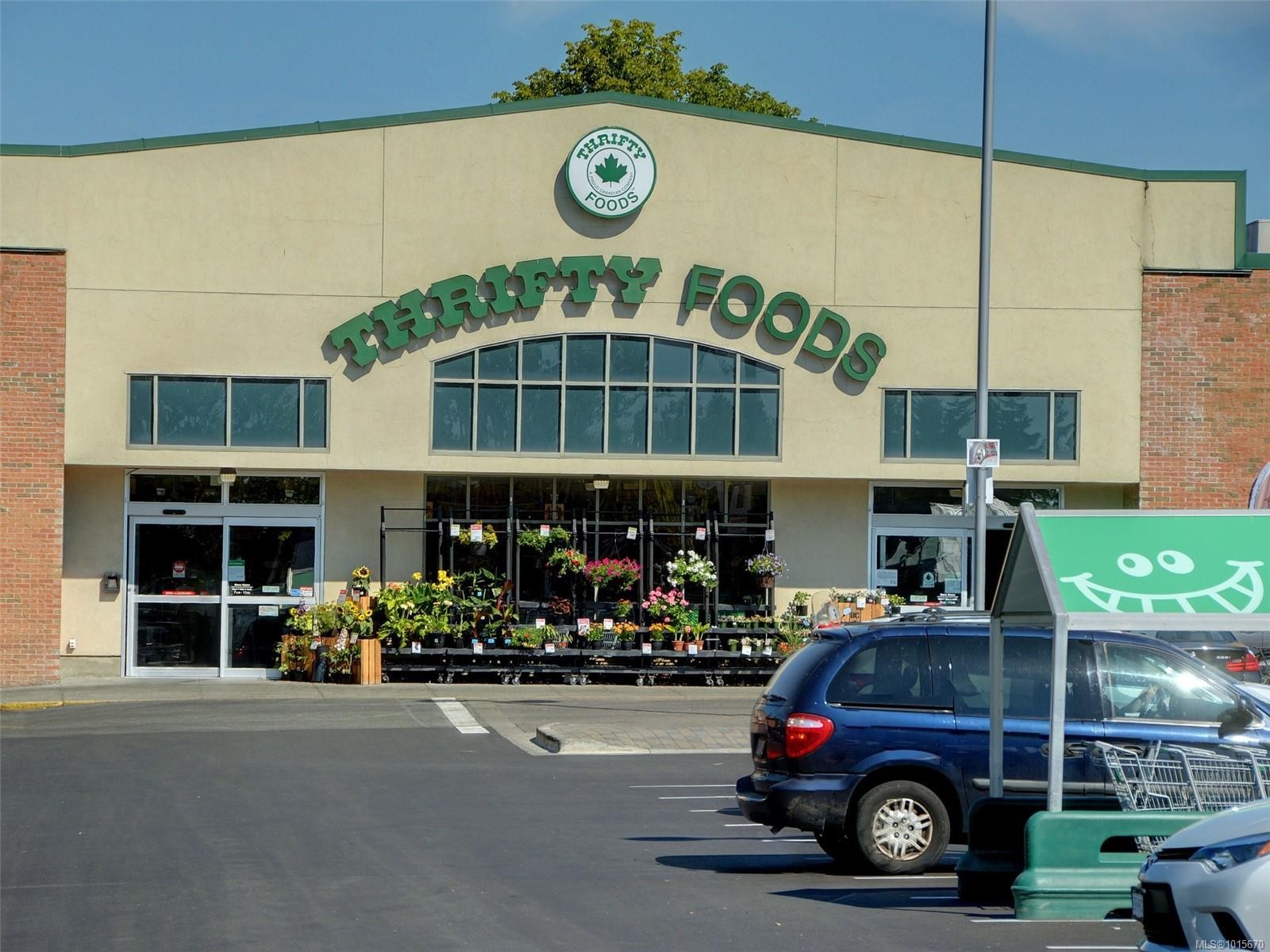 6-1441 Hillside Ave, Victoria, BC