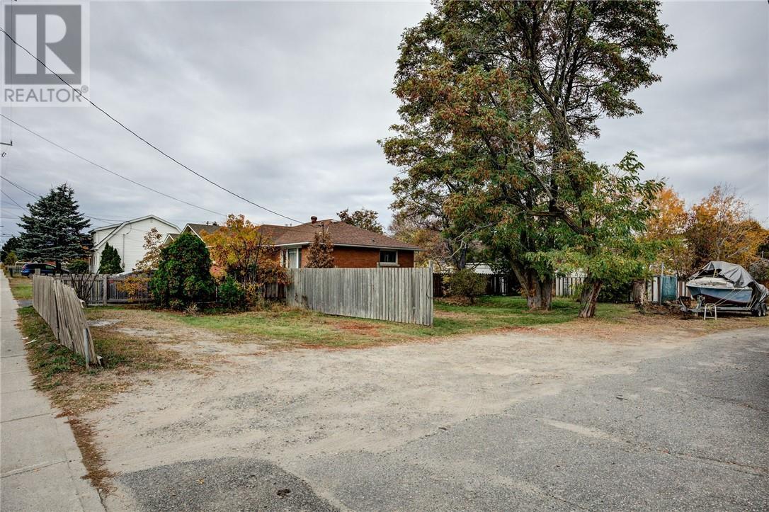 3345 Falconbridge Highway, Garson, ON