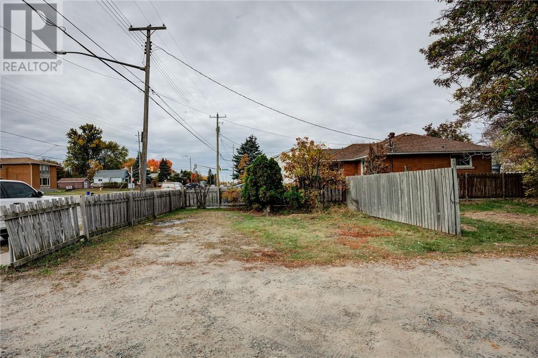 3345 Falconbridge Highway, Garson, ON