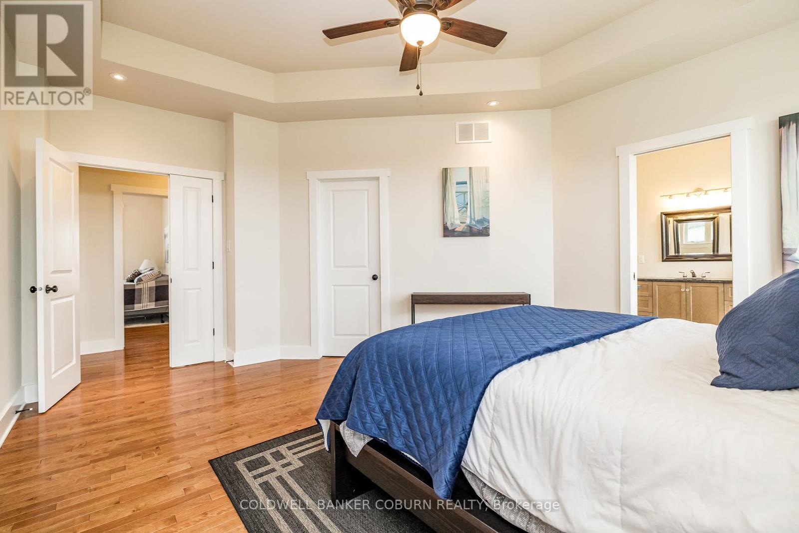 270 West Lake Circle, Ottawa, ON - Indoor Photo Showing Bedroom