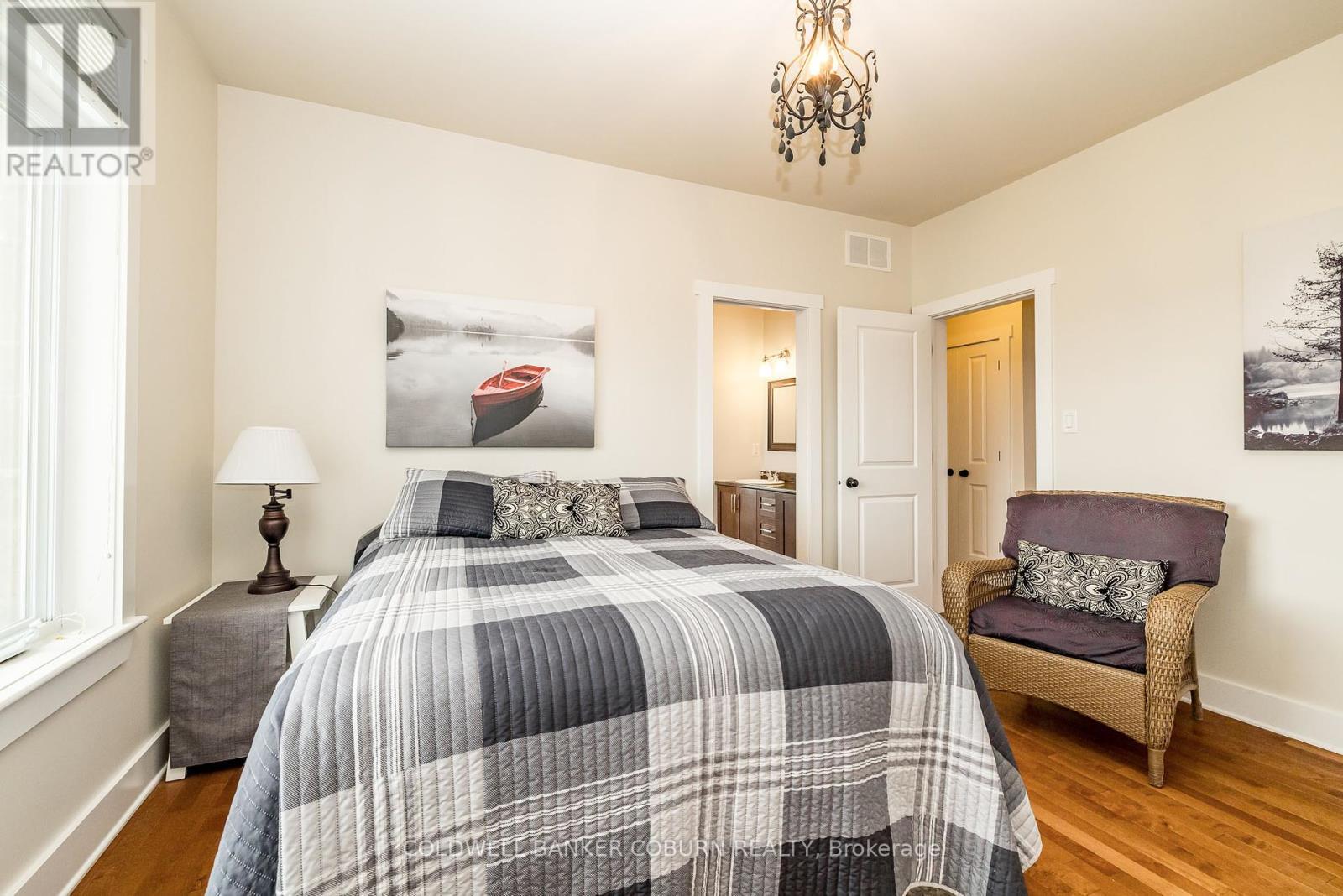 270 West Lake Circle, Ottawa, ON - Indoor Photo Showing Bedroom