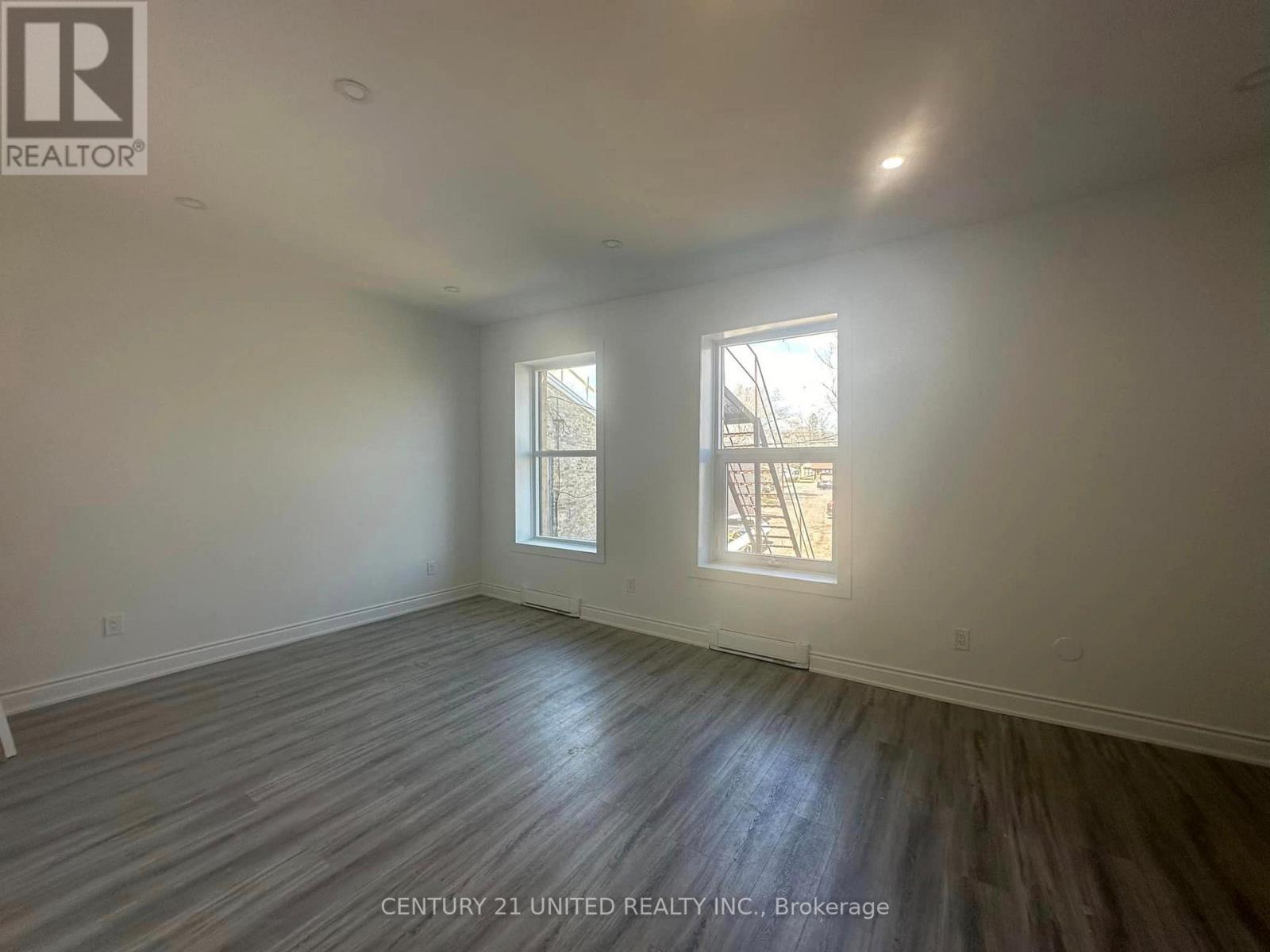 Unit 2 - 82 King Street W, Cobourg, ON - Indoor Photo Showing Other Room