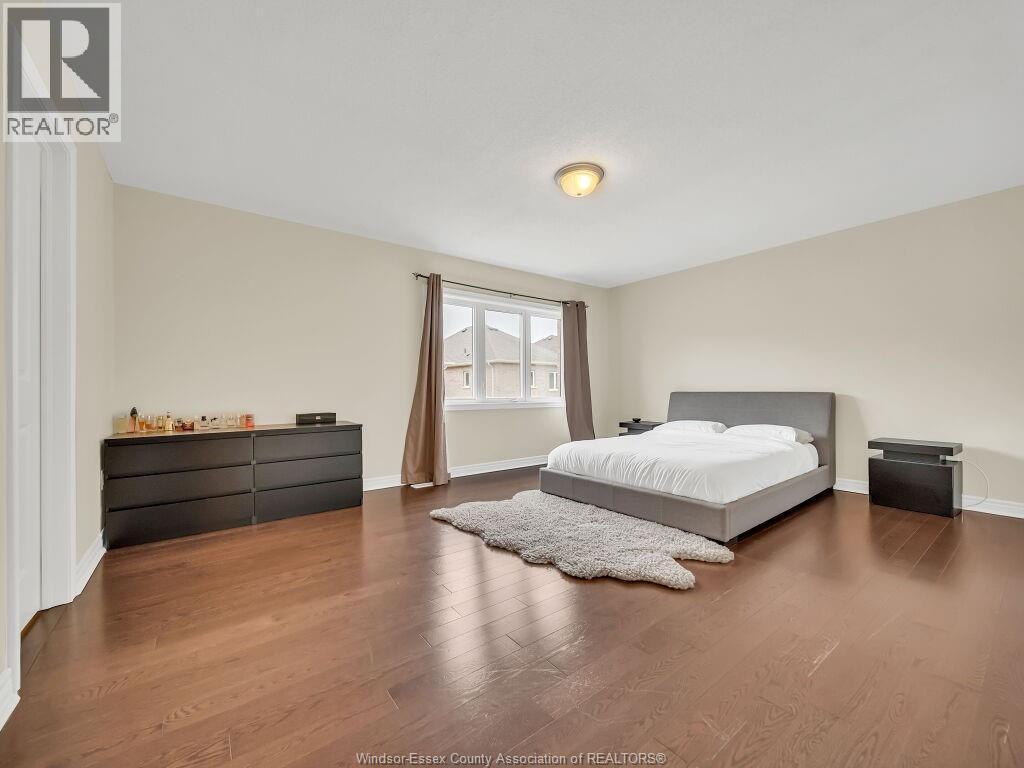 51 Merrybrook Trail, Brampton, ON - Indoor Photo Showing Bedroom