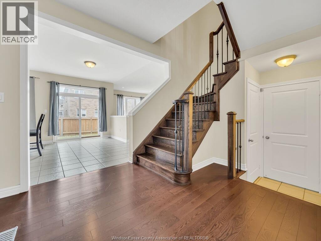 51 Merrybrook Trail, Brampton, ON - Indoor Photo Showing Other Room