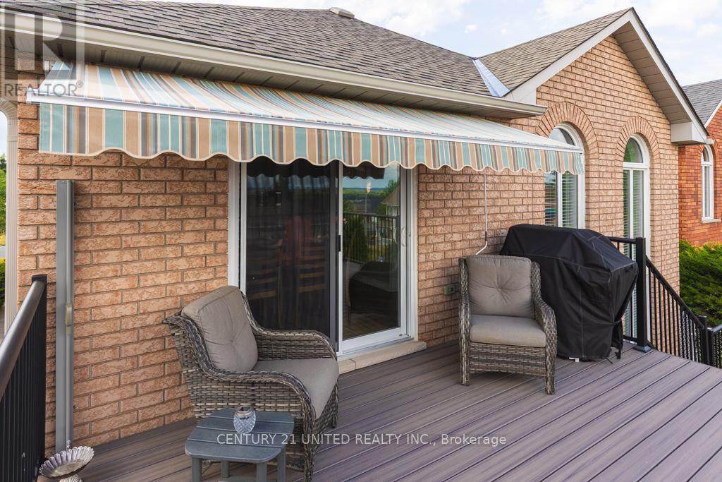 1019 Baker Street, Peterborough (Northcrest Ward 5), ON - Outdoor With Deck Patio Veranda With Exterior