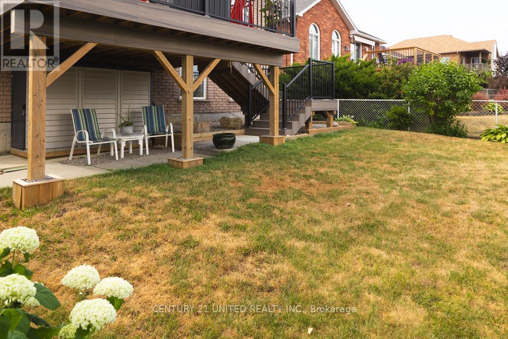 1019 Baker Street, Peterborough (Northcrest Ward 5), ON - Outdoor With Deck Patio Veranda