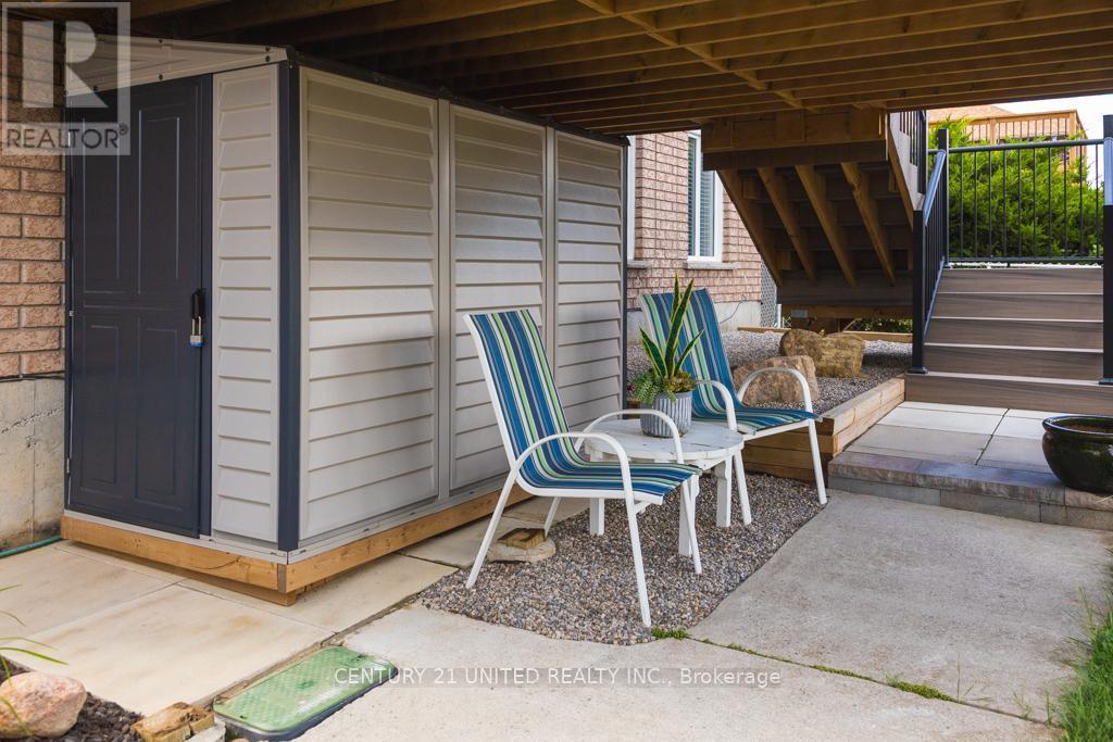 1019 Baker Street, Peterborough (Northcrest Ward 5), ON - Outdoor With Deck Patio Veranda With Exterior