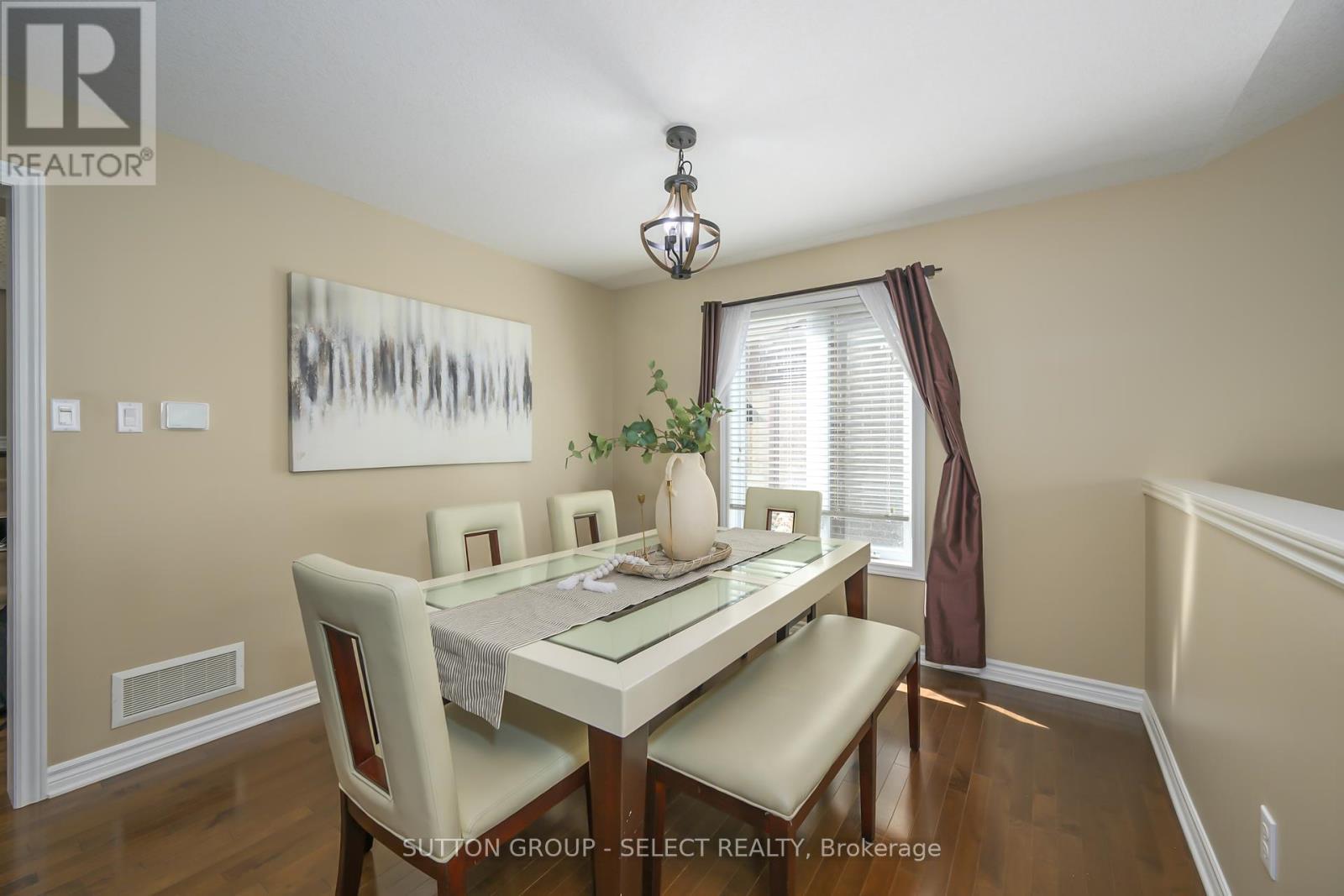 1849 Devos Drive, London North (North C), ON - Indoor Photo Showing Dining Room