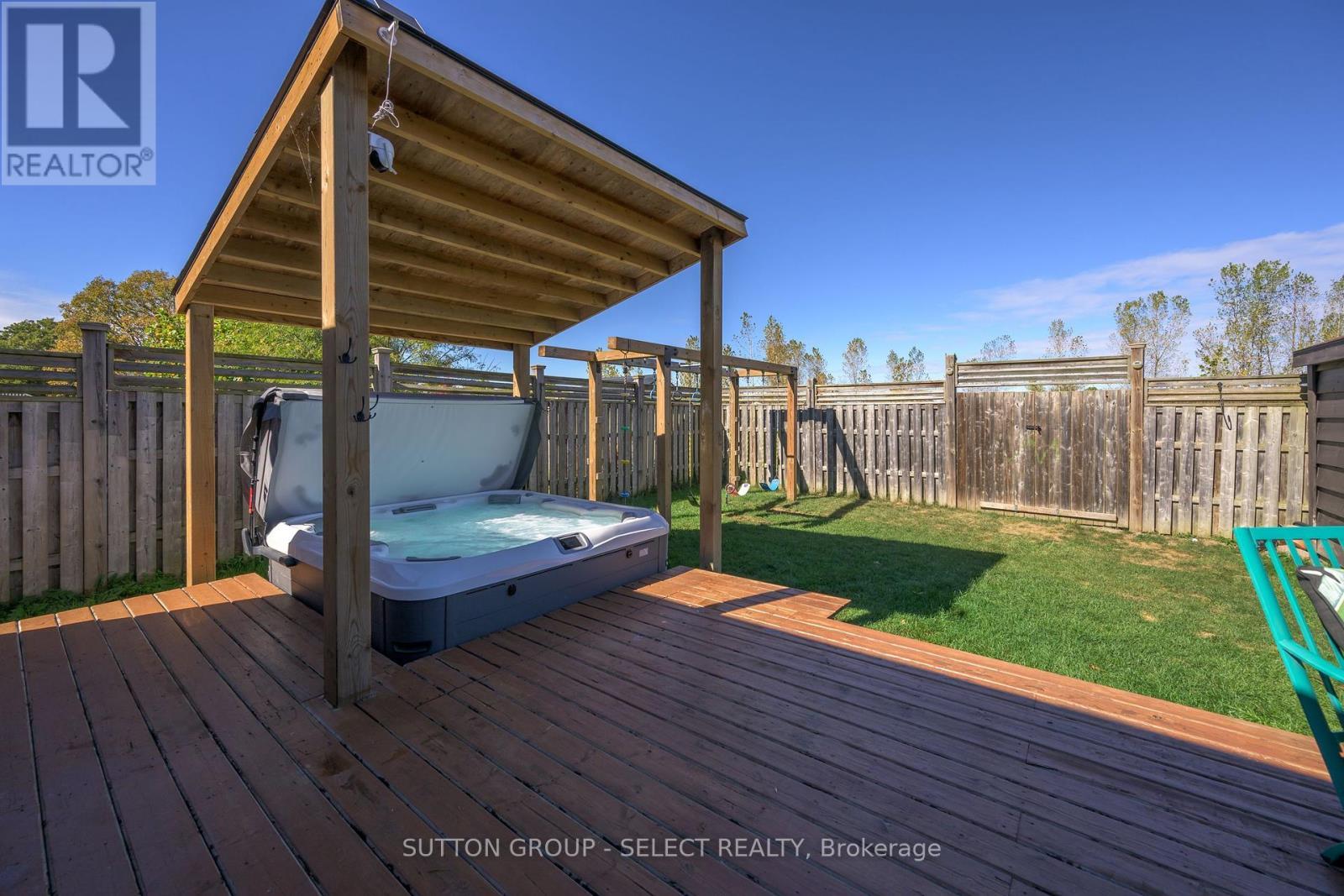 1849 Devos Drive, London North (North C), ON - Outdoor With Deck Patio Veranda