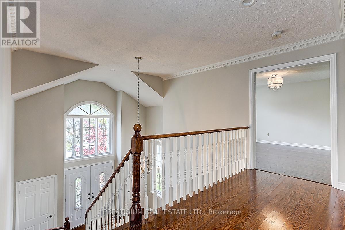 61 Addington Square, Markham, ON - Indoor Photo Showing Other Room