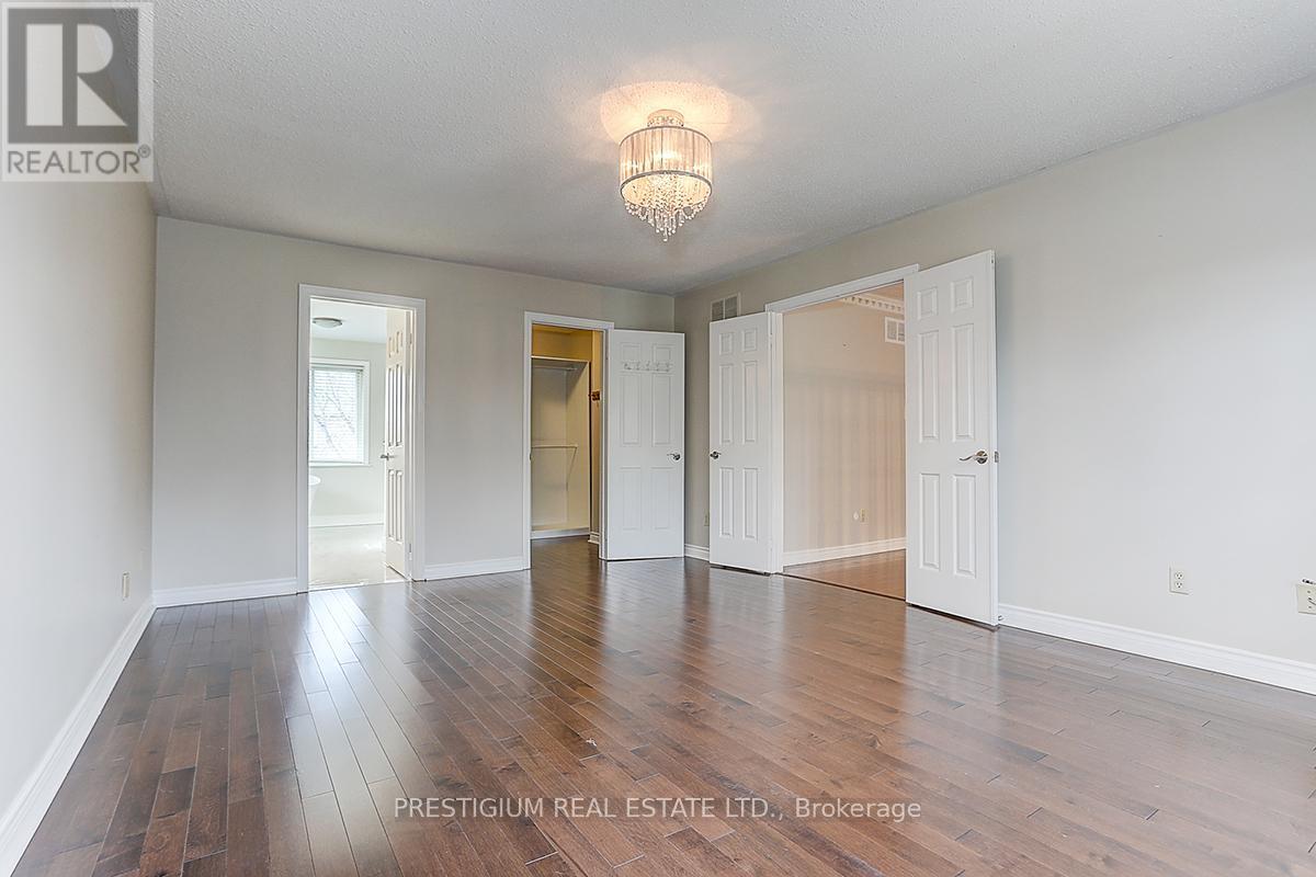 61 Addington Square, Markham, ON - Indoor Photo Showing Other Room