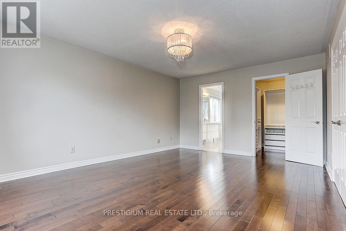61 Addington Square, Markham, ON - Indoor Photo Showing Other Room