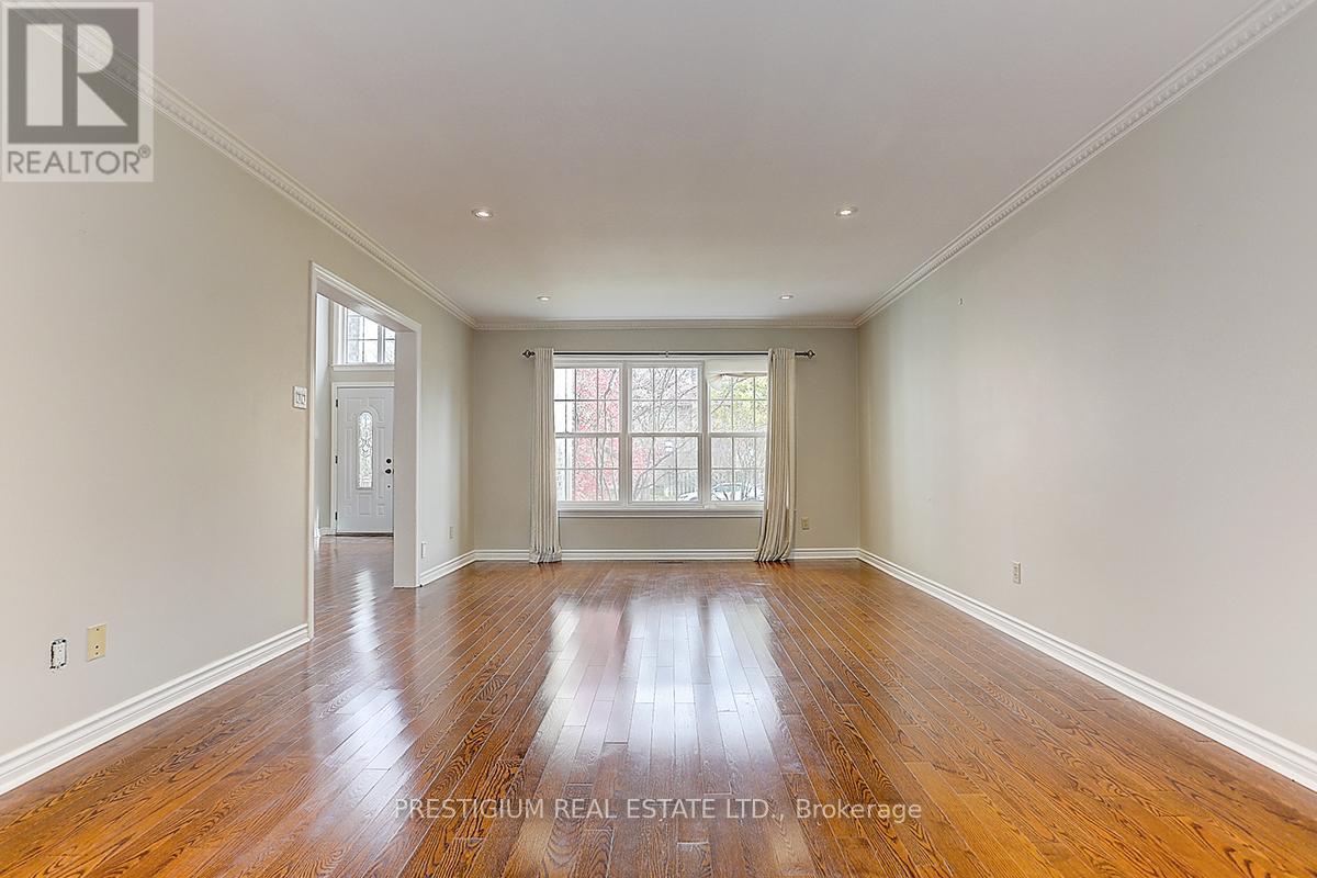 61 Addington Square, Markham, ON - Indoor Photo Showing Other Room