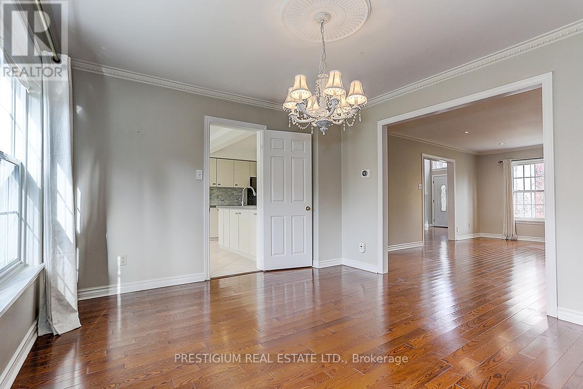 61 Addington Square, Markham, ON - Indoor Photo Showing Other Room