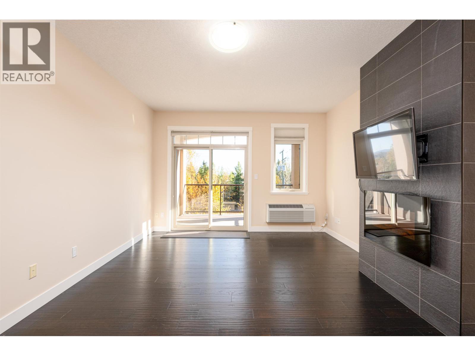 304 4251 Guest Crescent, Prince George, BC - Indoor