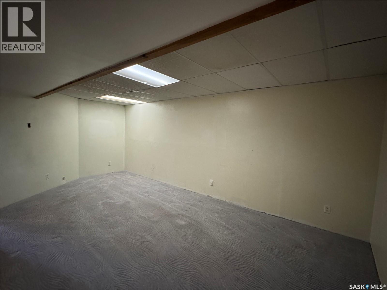 138 Thomson Avenue, Regina, SK - Indoor Photo Showing Basement