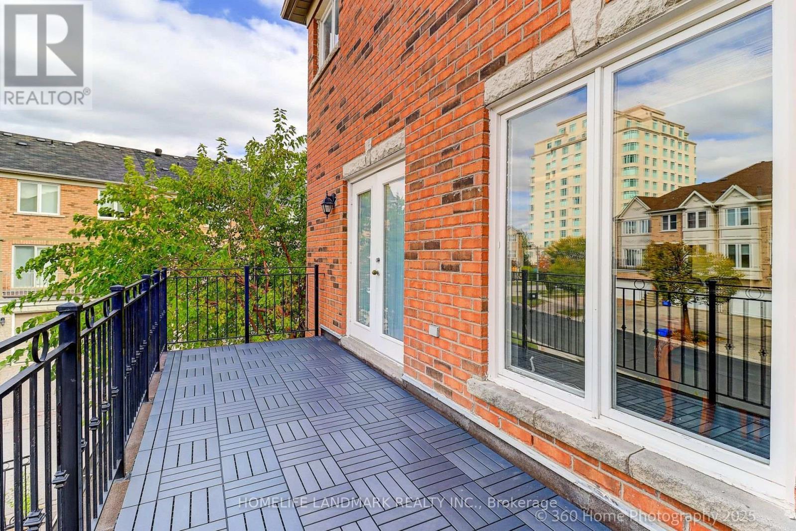 189 Leitchcroft Crescent, Markham, ON - Outdoor With Exterior