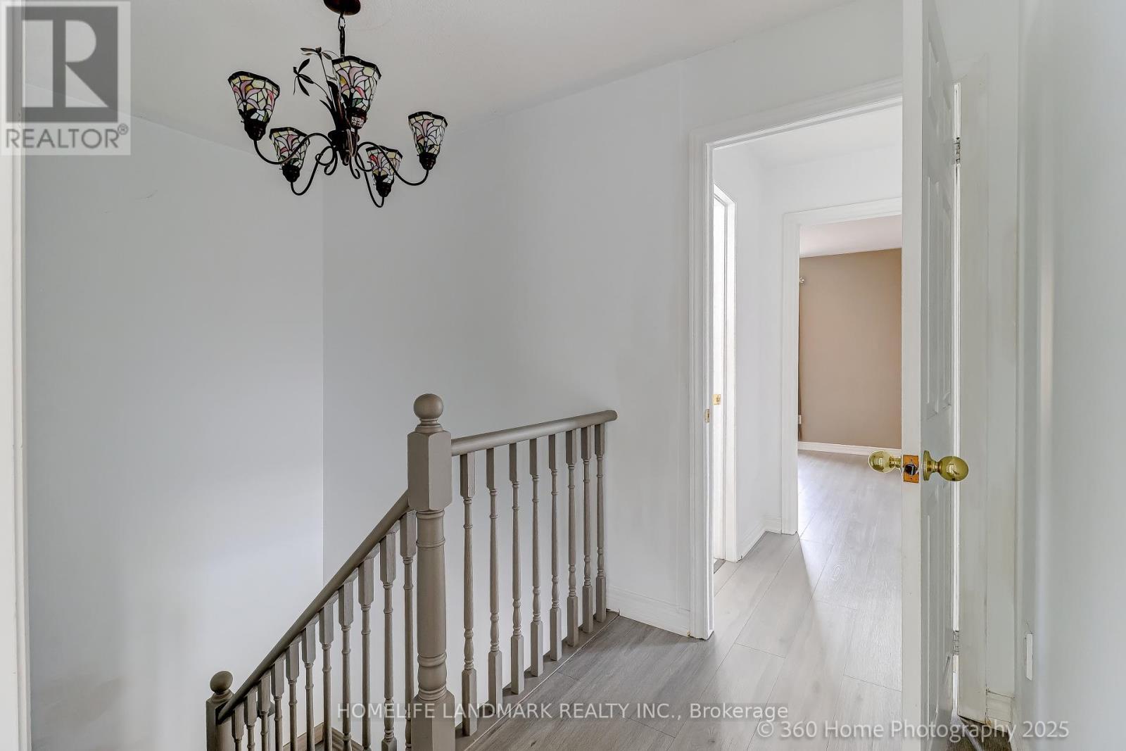 189 Leitchcroft Crescent, Markham, ON - Indoor Photo Showing Other Room