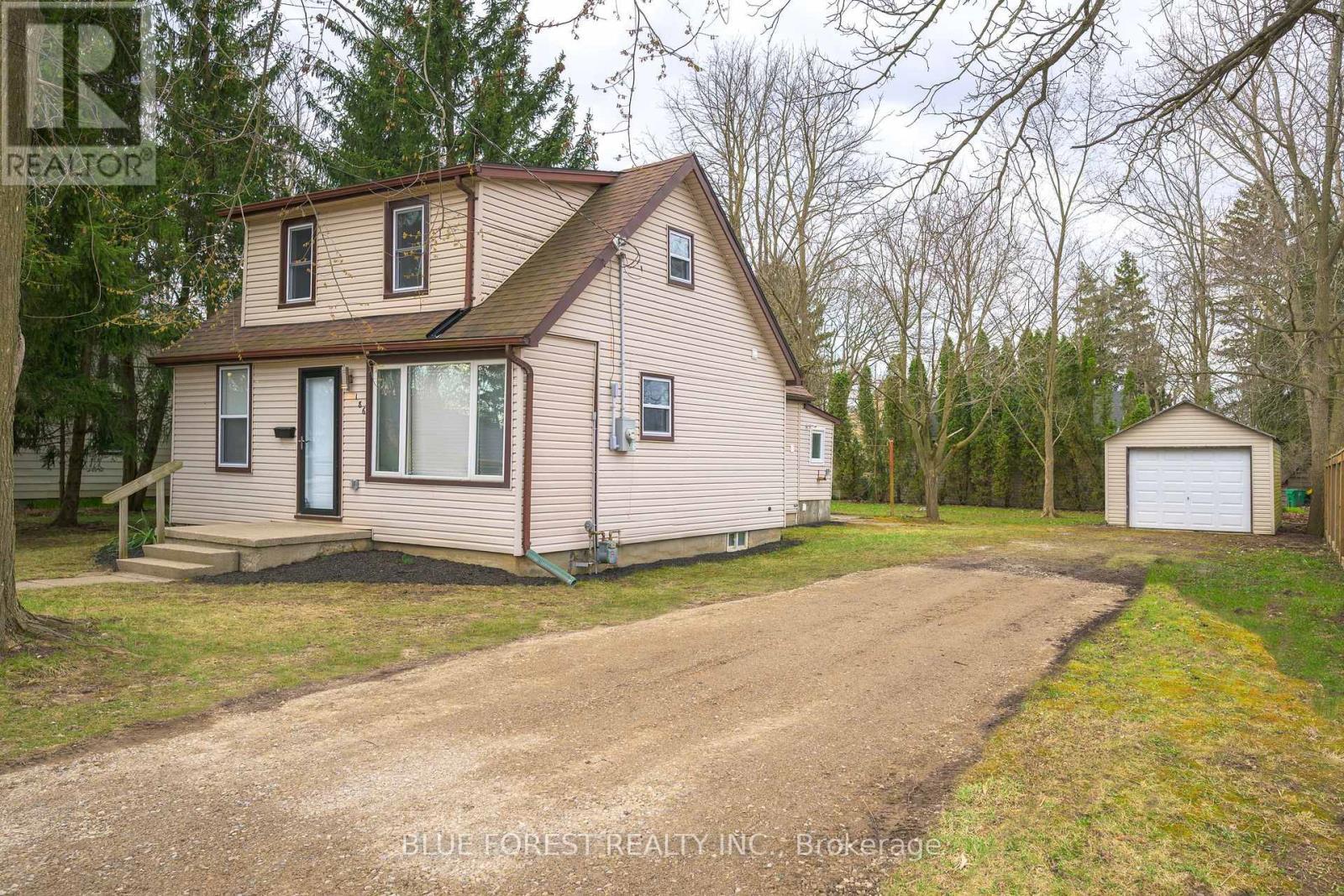 186 Victoria Street, Southwest Middlesex (Glencoe), ON - Outdoor