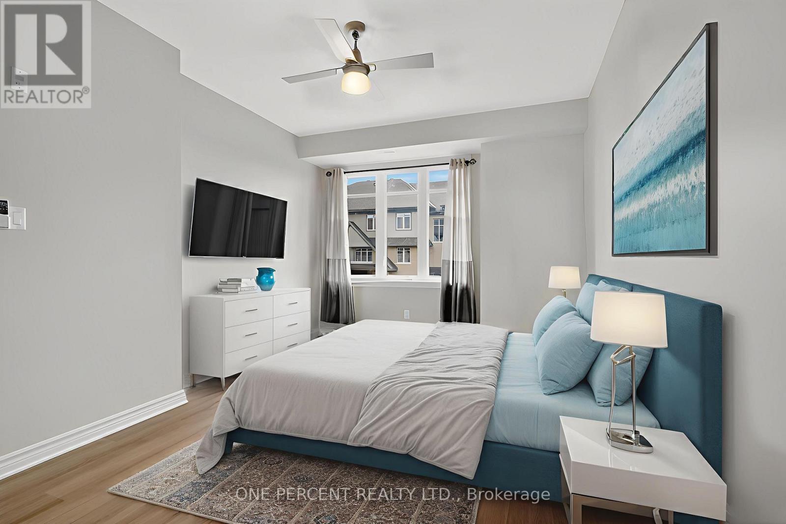 F - 66 Tipperary Private, Ottawa, ON - Indoor Photo Showing Bedroom