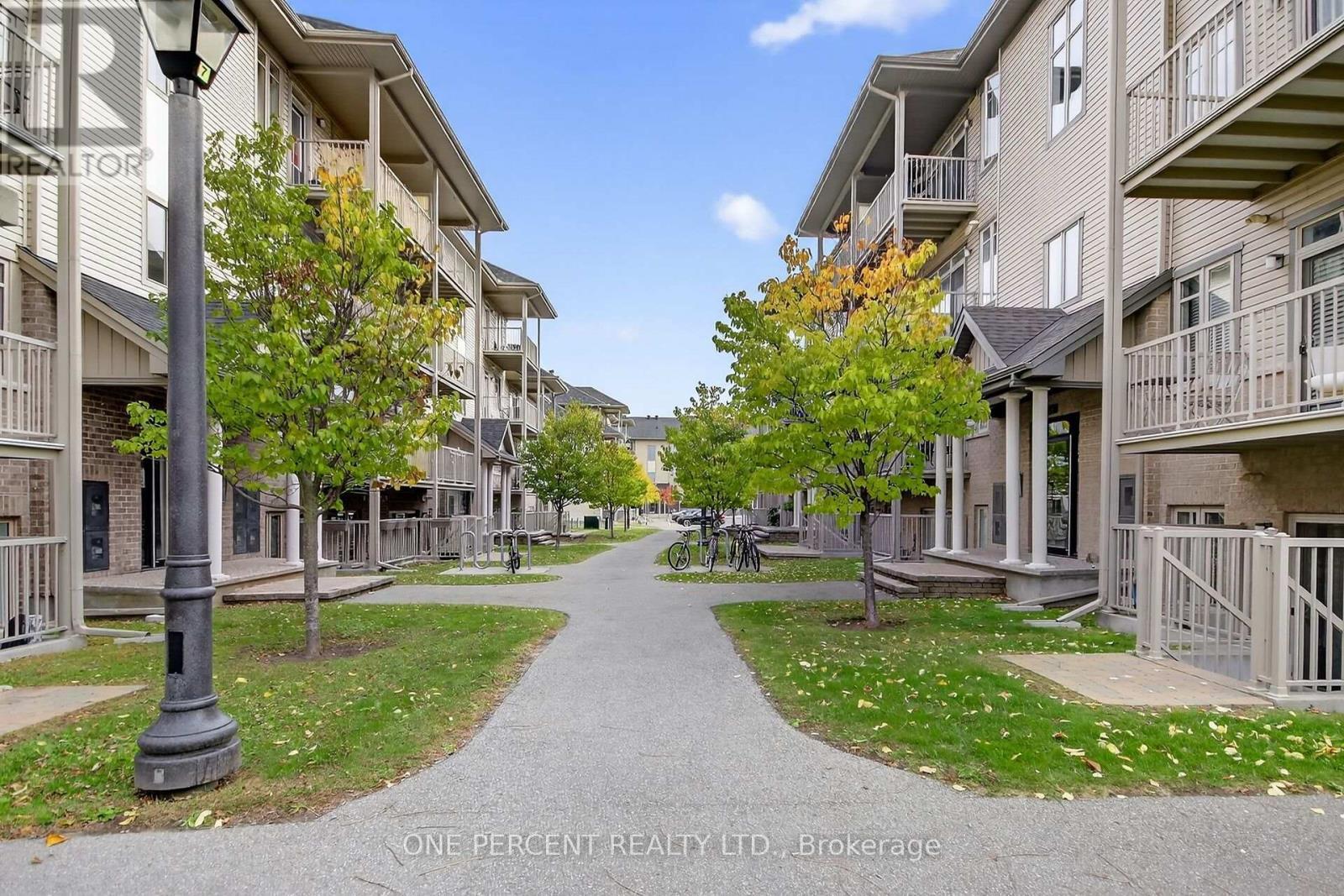 F - 66 Tipperary Private, Ottawa, ON - Outdoor With Balcony