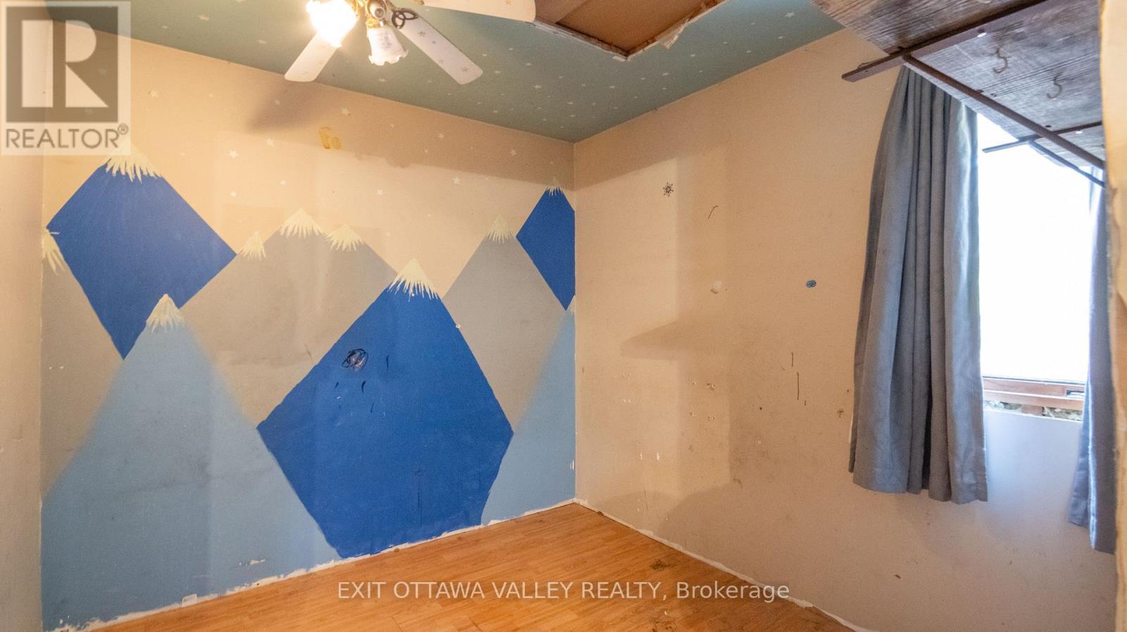 6 Grannys Lane, Killaloe, Hagarty And Richards, ON - Indoor Photo Showing Other Room