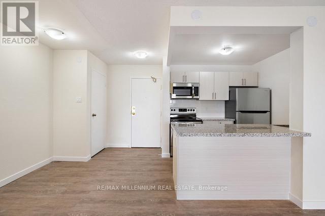 101 - 1270 Webster Street, London East, ON - Indoor Photo Showing Kitchen